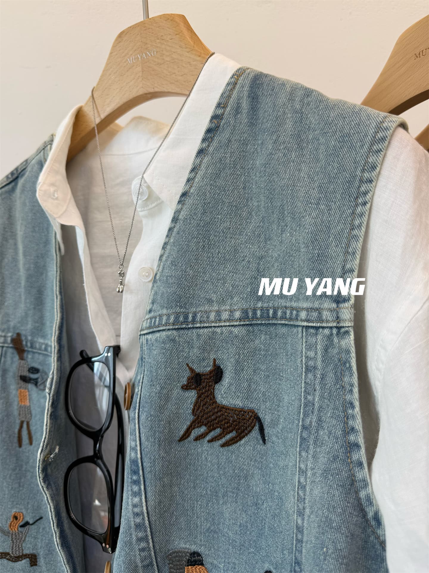 muyang 무거운 작업 수집판 보존 자수 패턴 워싱 데님 베스트 느슨함 데님 어깨 상세 이미지 2
