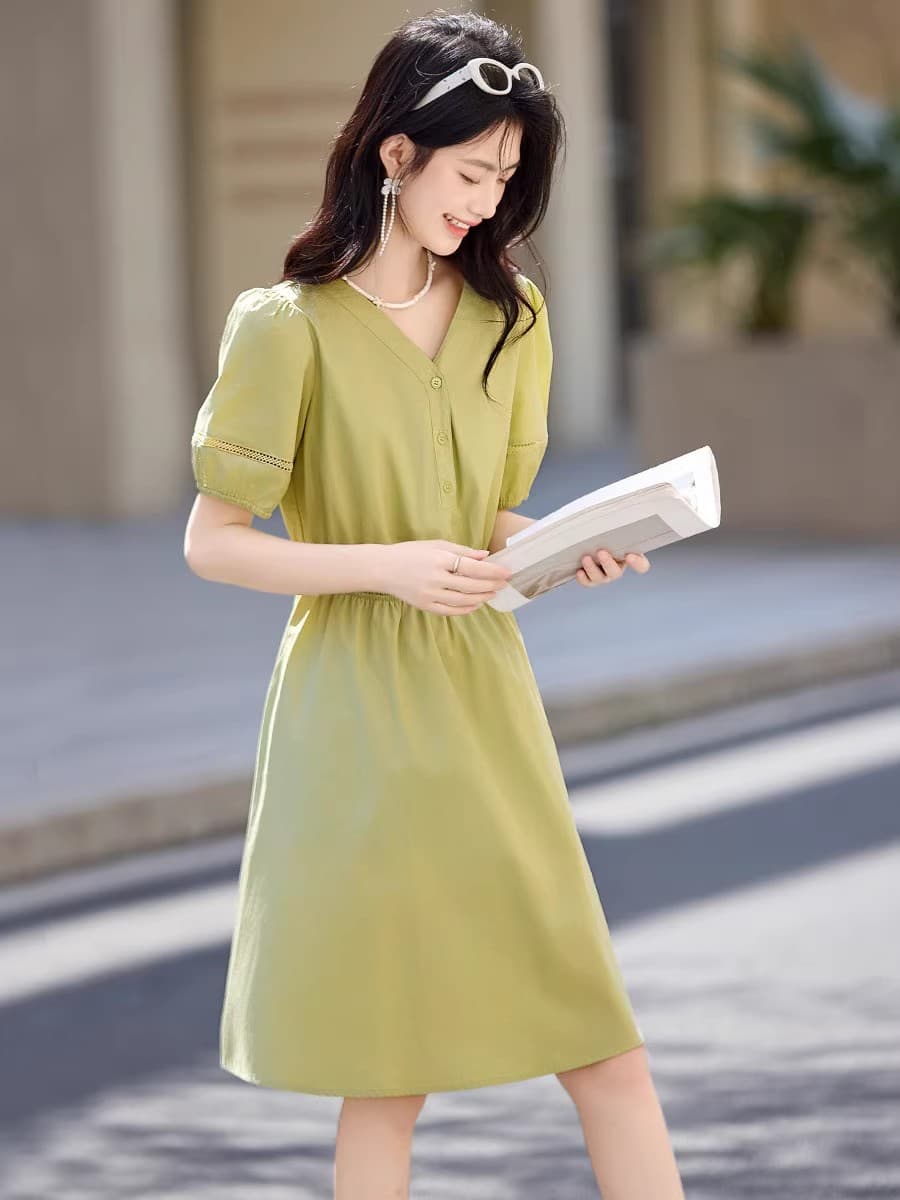 순면 얇은 스타일 V넥 여성 드레스 여름 2026 새로운 작은 키 캐주얼 품격 슬림해 보이는 차 휴식 치마 이미지 2