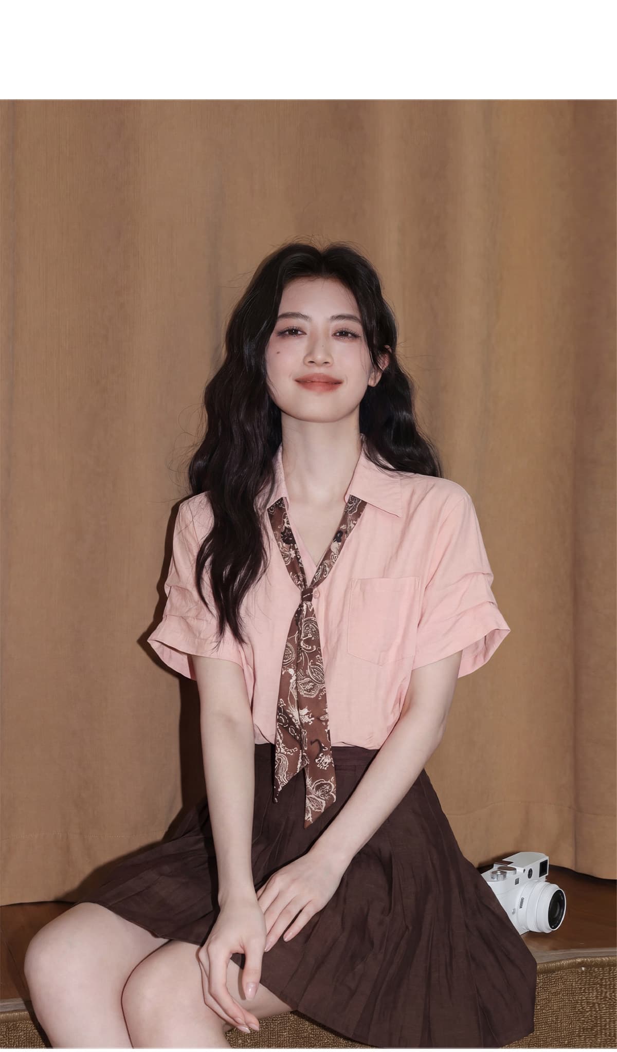 핑크색 V넥 반팔 여성 셔츠 여름 2026 새로운 품격 자이언트 잘 생긴 스카프 넥타이 셔츠 고유 한 맨위 상세 이미지 7