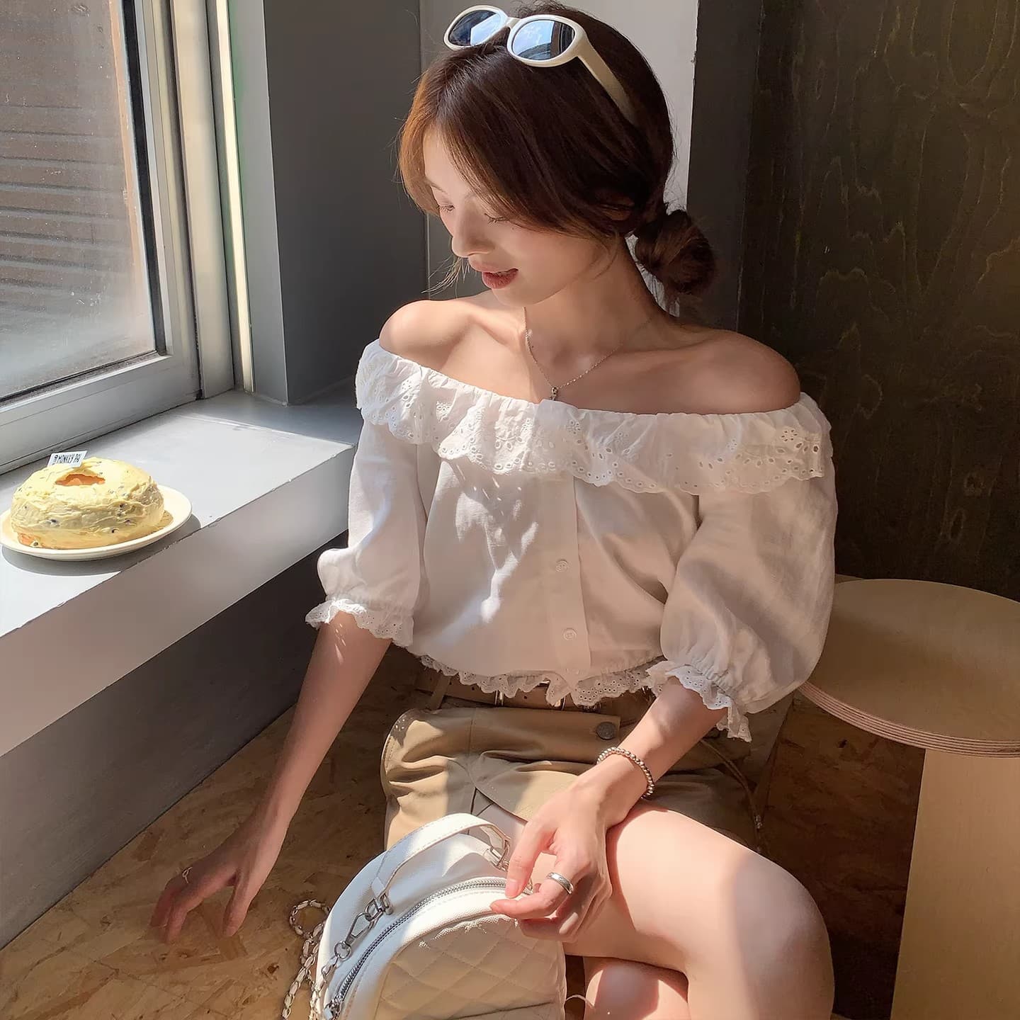 프랑스식 낭만주의 자카드 오프숄더 둘 착용 반팔 여성 셔츠 여름 새로운 품격 레이스 몸매 가꾸기 맨위 이미지 2