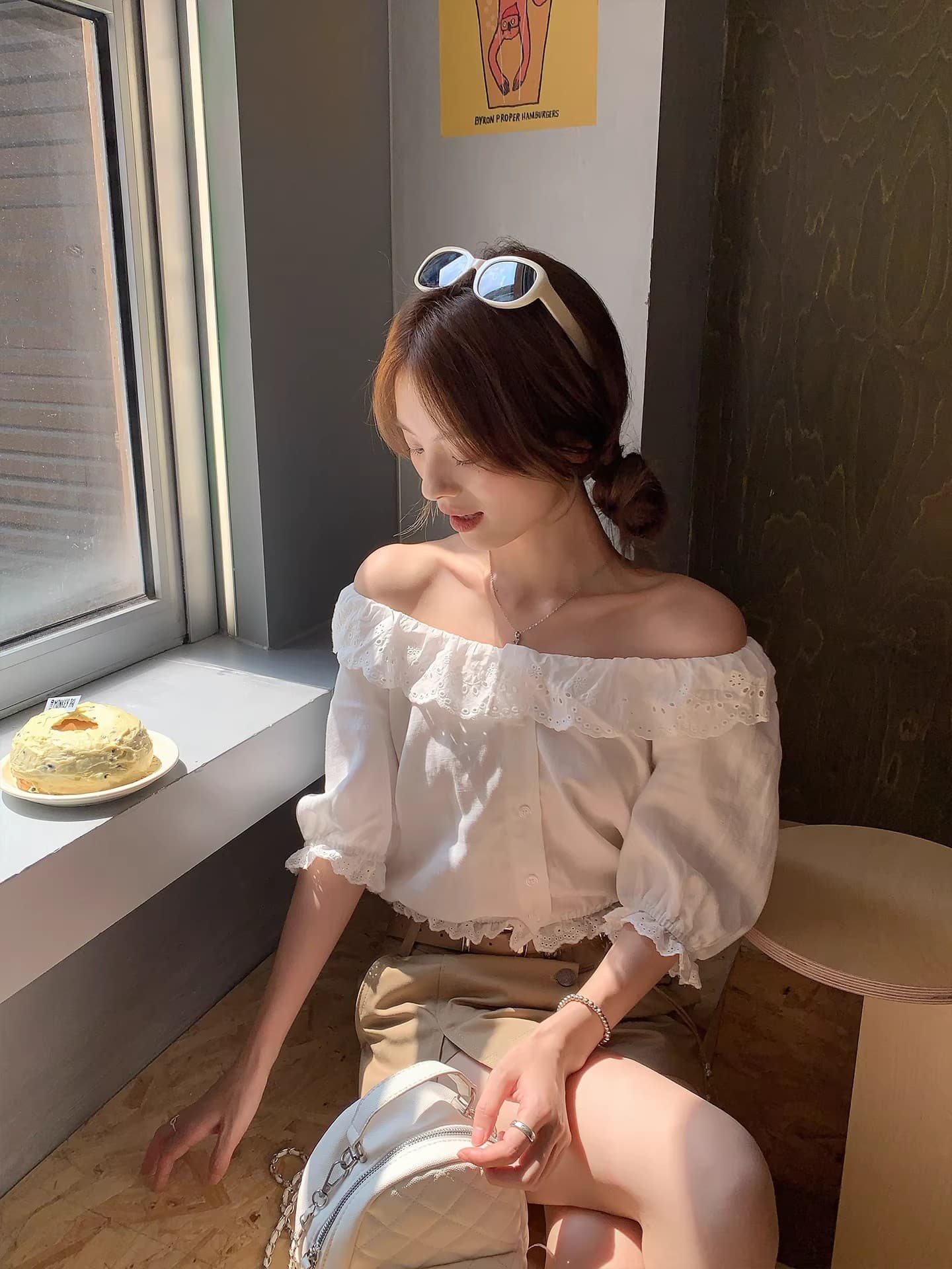 프랑스식 낭만주의 자카드 오프숄더 둘 착용 반팔 여성 셔츠 여름 새로운 품격 레이스 몸매 가꾸기 맨위 상세 이미지 4