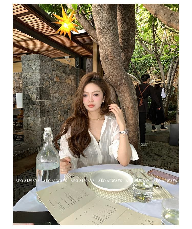 화이트 오래된 돈 바람 질감 센스 루즈핏 세로 줄무늬 화이트 여성 셔츠 한국 스타일 얇고 가벼운 긴팔 셔츠 ins 상세 이미지 9