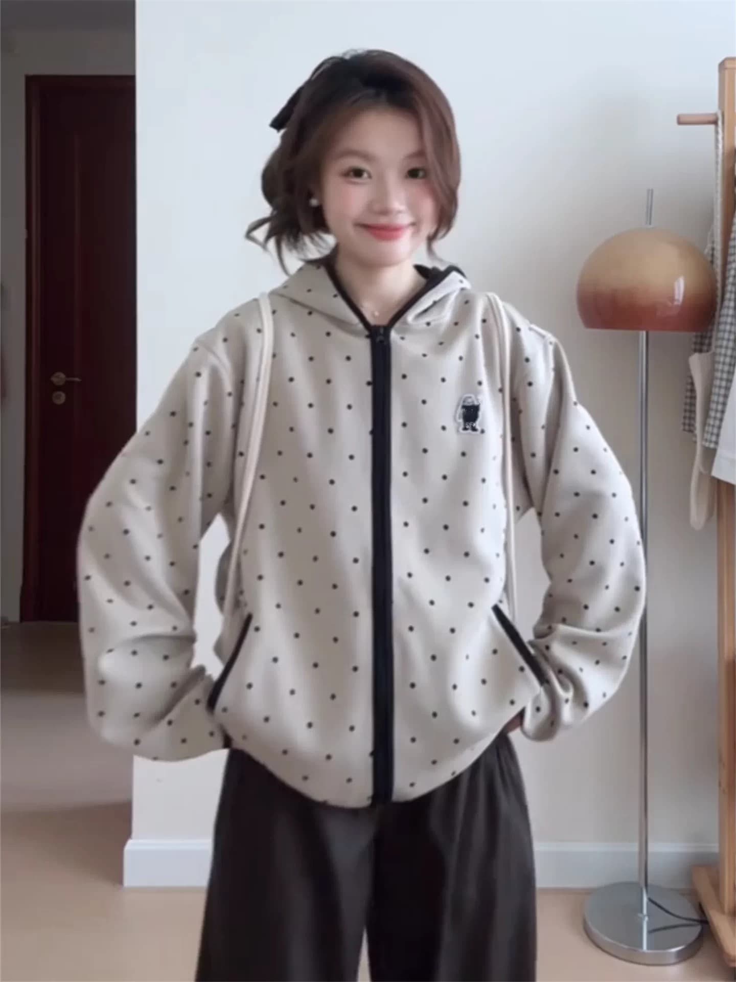 가을로 필수 배색 지퍼 한 부서 도트 무늬 후드 오픈 가디건 맨위 여성 루즈핏 캐주얼 후드티 재킷 상세 이미지 4