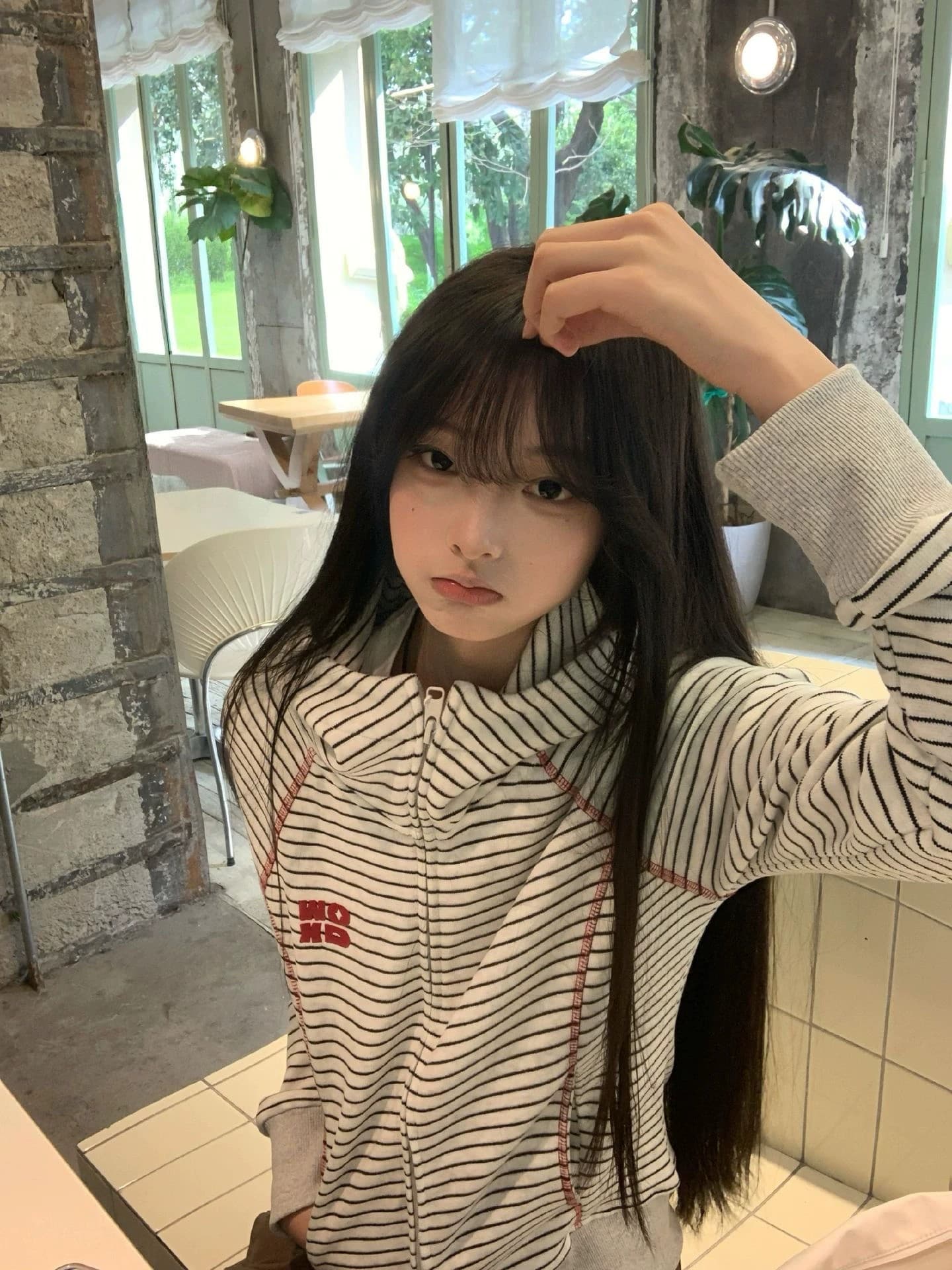 아메리칸 레트로 스트라이프 오픈 가디건 후드 티 스웨터 여성 가을 겨울철 새로운 루즈핏 디자인 센스 커플 재킷 트렌디