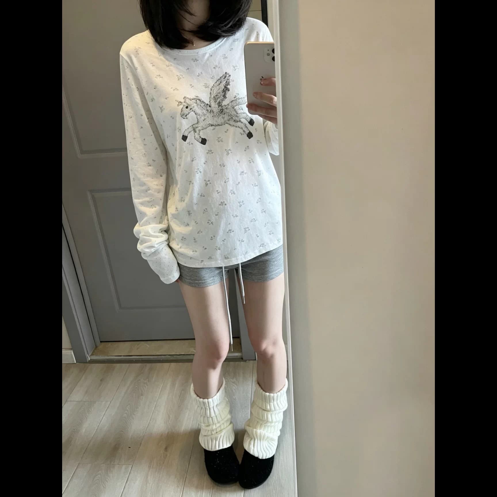 꽃무늬 라운드 넥 긴팔 티셔츠 유니콘 프린트 디자인 센스 작은 대중 한 부서 달콤함 다용도 연령 감소 만나는 맨위 이미지 5