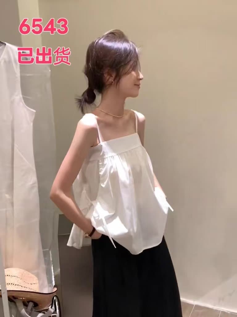 달콤함 작은 청신 출퇴근 캐미솔 2026 여름 새로운 펌프 로프 스트랩 디자인 센스 민소매 맨위