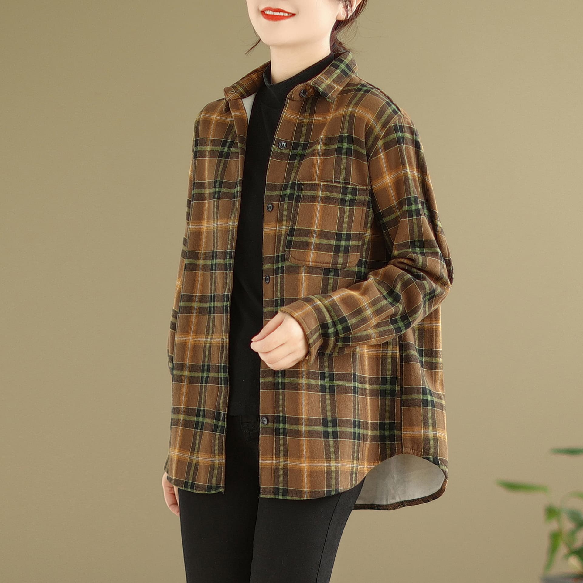 실사 2026 봄 가을 레트로 항구 풍차 털 면 100% 셔츠 여성 의류 털이 있는 체크무늬 긴팔 보온 셔츠 재킷 이미지 2