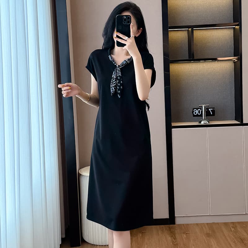패션 디자인 센스 루즈핏 슬림해 보이는 스카프 패치워크 드레스 2026 여름 새로운 연령 감소 품격 캐주얼 중간 길이 스커트 이미지 3