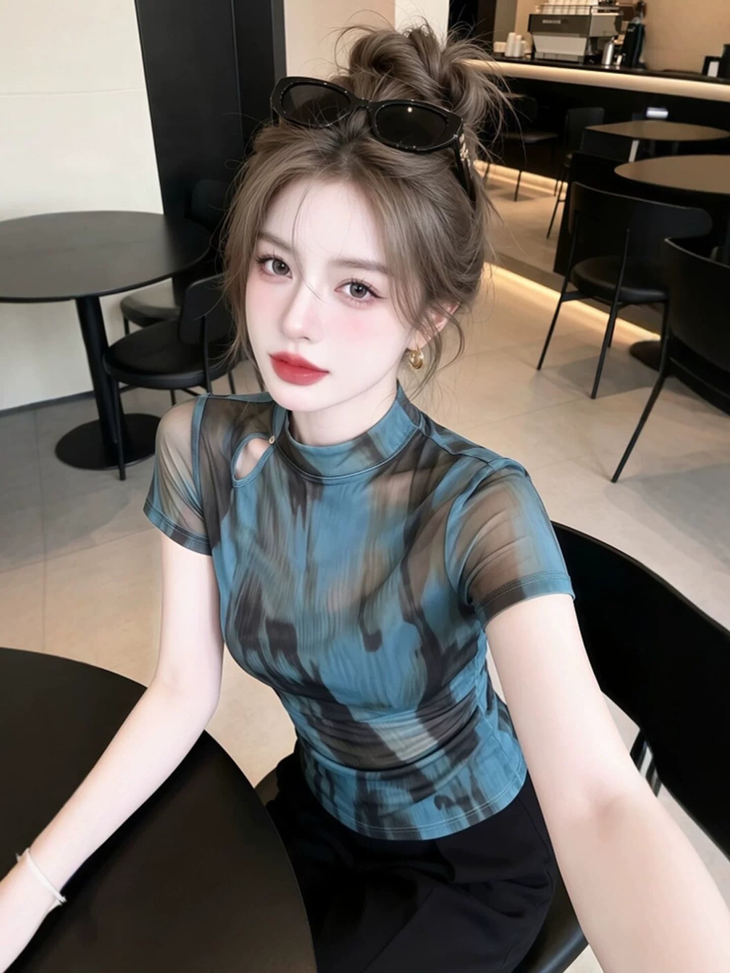 새로운 중식 개선 기본 셔츠 맨위 2026 여름 새로운 국풍 단추 헤일로 염색 반팔 스탠드 칼라 티셔츠 여성 의류 상세 이미지 2