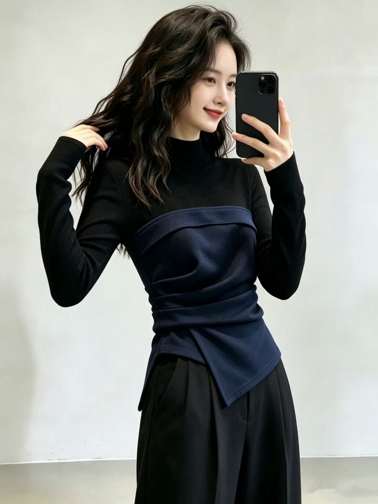 배색 패치워크 페이크 레이어드 긴팔 티셔츠 여성 2026 가을 새로운 몸매 가꾸기 불규칙 반하이넥 만나는 맨위 상세 이미지 2