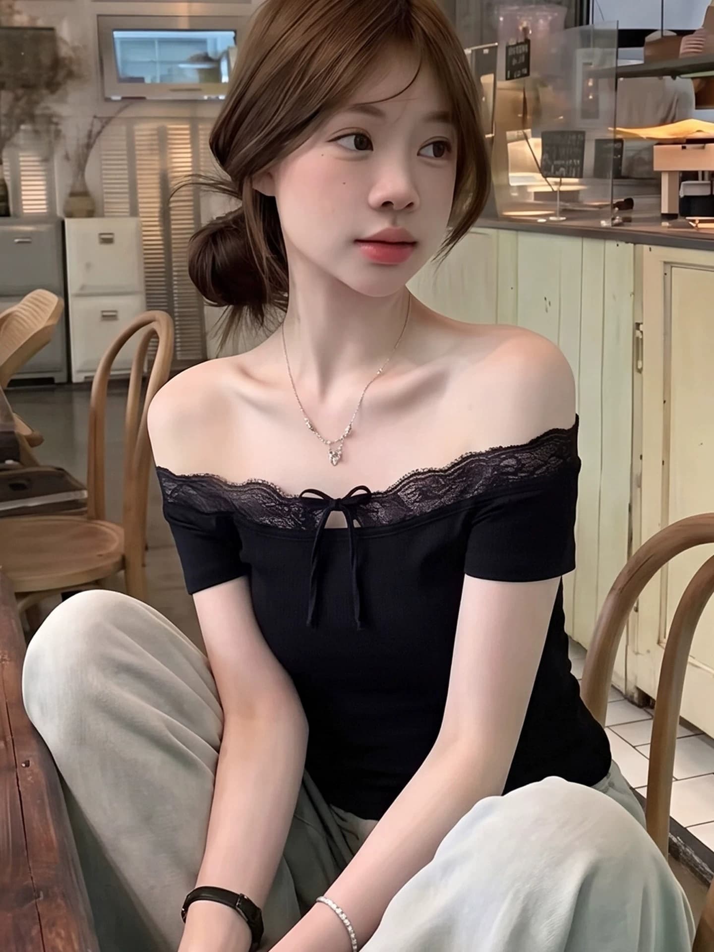 프랑스식 검정색 레이스 레이스 나비 넥타이 오프숄더 반팔 티셔츠 여성 여름 고급 센스 몸매 가꾸기 맨위 상세 이미지 5