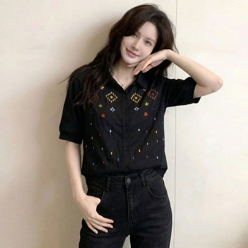 캐주얼 연령 감소 배색 자수 자카드 여성 셔츠 여름 빅 사이즈 통통한 여동생 레트로 품격 슬림해 보이는 표지 고기 맨위 이미지 4