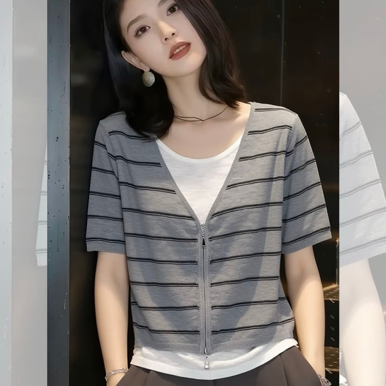 2026 레트로 한 부서 페이크 레이어드 회색 스트라이프 루즈핏 반팔 티셔츠 여성 여름 아름다운 맨위 패션 캐주얼 상세 이미지 4