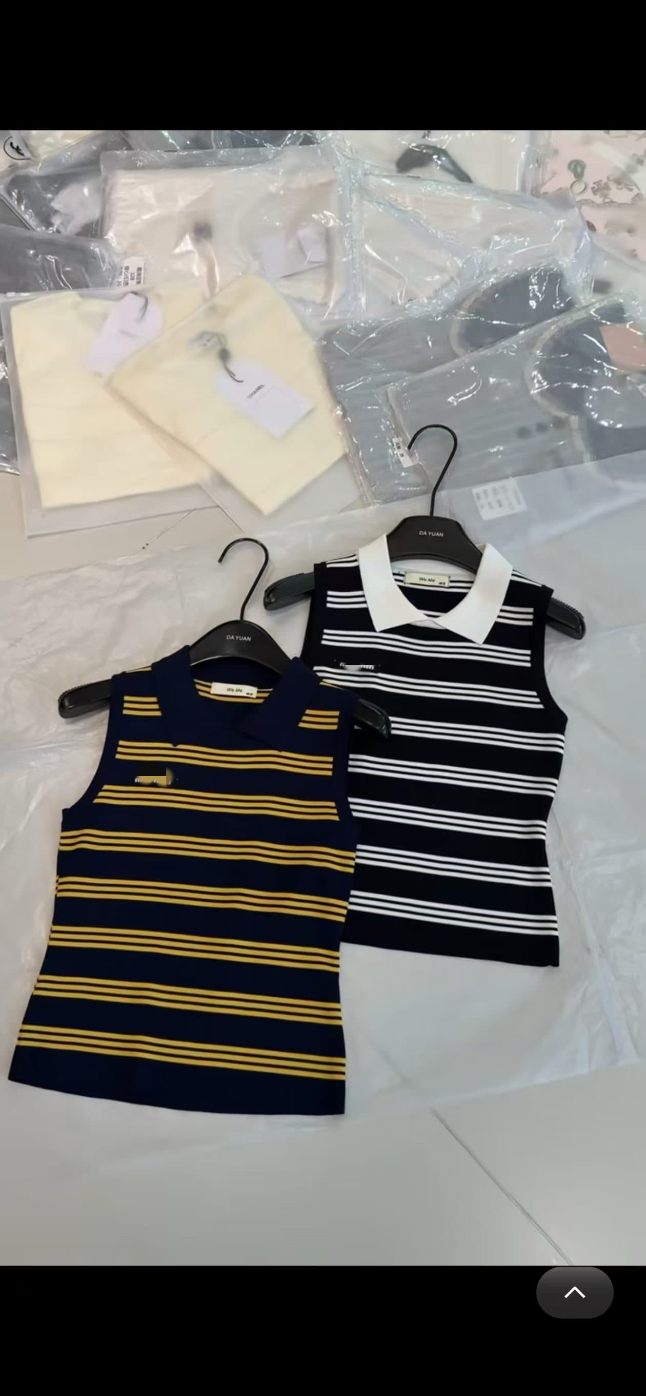 프랑스식 배색 스트라이프 POLO 칼라 민소매 티셔츠 여성 2026 여름 새로운 품격 고급 센스 니트 맨위 상세 이미지 2