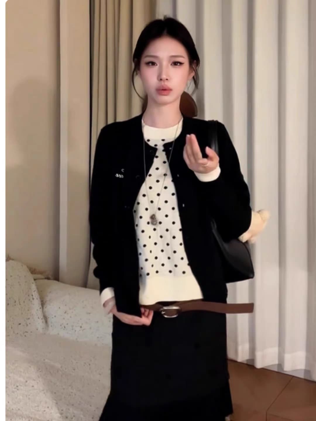 아메리칸 검정색 긍정적 인 어깨 페이크 레이어드 긴팔 니트 스웨터 오픈 가디건 여성 가을 겨울 루즈핏 인사이드 가져 가라. 외출용 재킷 맨위 상세 이미지 2