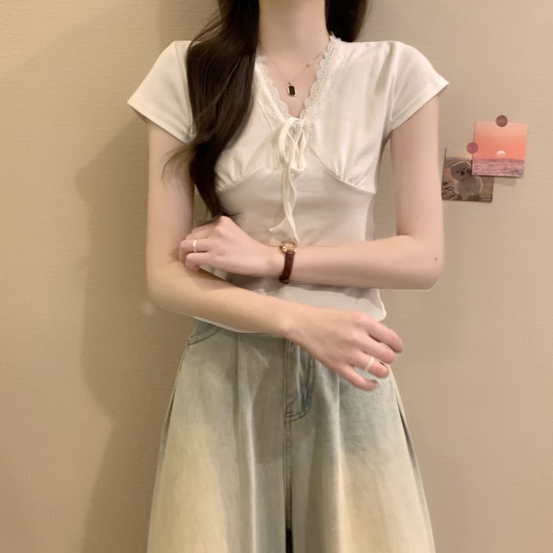 실사 정가 여름 새로운 한 부서 순수한 욕망 레이스 측면 V넥 나비 넥타이 몸매 가꾸기 슬림해 보이는 쇼트 스타일 반팔 이미지 2