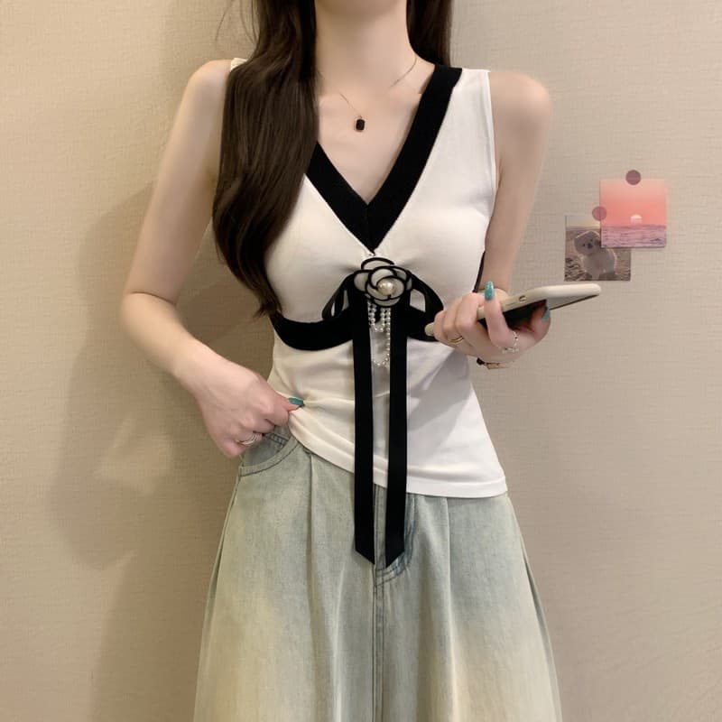 실사 정가 여름 새로운 프랑스식 빛 요리 한 작은 샤넬 스타일 V넥 연령 감소 민소매 다용도 로얄 자매 팬 품격 맨위 이미지 4