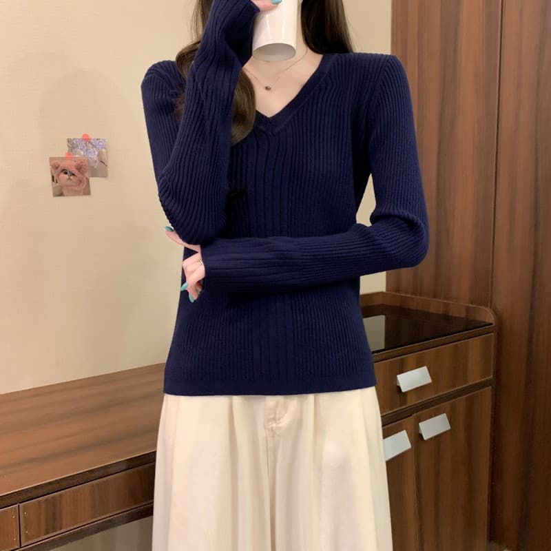 실사 정가 이른 가을 새로운 한국 스타일 V넥 구덩이 기사 단색 미니멀리즘 몸매 가꾸기 슬림해 보이는 다용도 패션 니트 맨위 상세 이미지 12