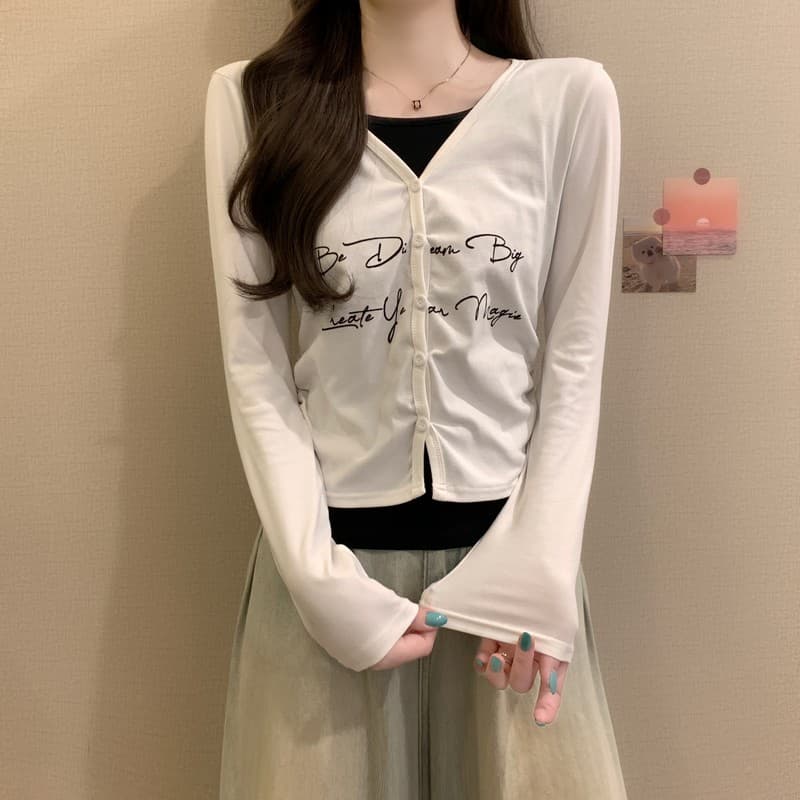 실사 정가 이른 가을 새로운 한국 스타일 품격 슬림해 보이는 느긋한 바람 허리 수축 페이크 레이어드 프린트 긴팔 티셔츠 맨위 상세 이미지 9