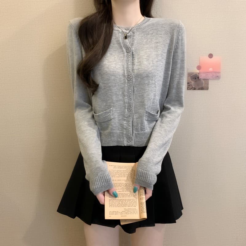실사 정가 이른 가을 새로운 한 부서 착용 가져 가라. 라운드 넥 긴팔 쇼트 스타일 다용도 캐주얼 패션 니트 여성 코트 상세 이미지 11