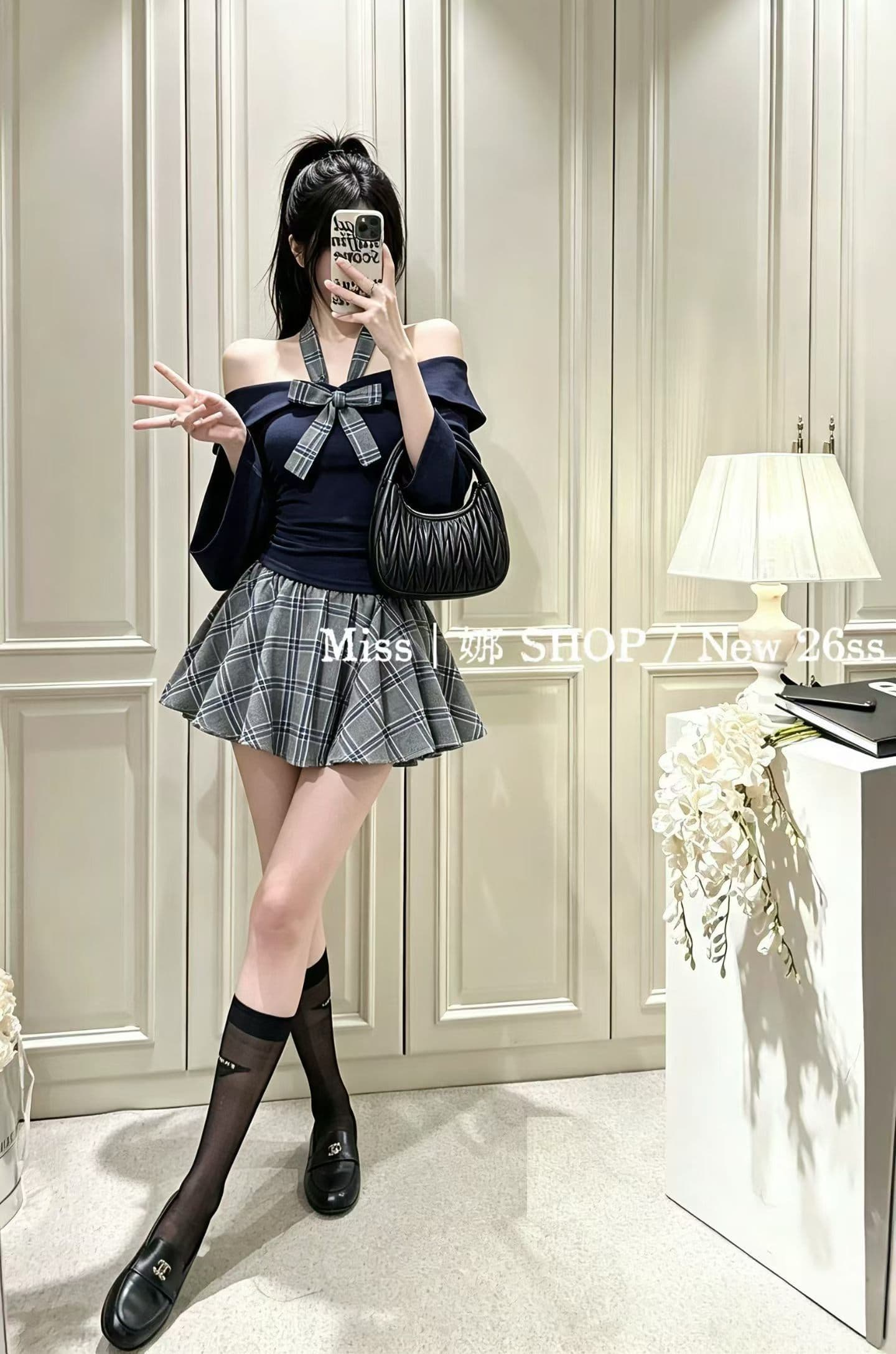 오프숄더 나팔 소매 나만의 것을 가져와 라. 부드러운 필터 체크무늬 행침 목 나비 매듭 케이크 미니 스커트 한 부서 여고생 이미지 2