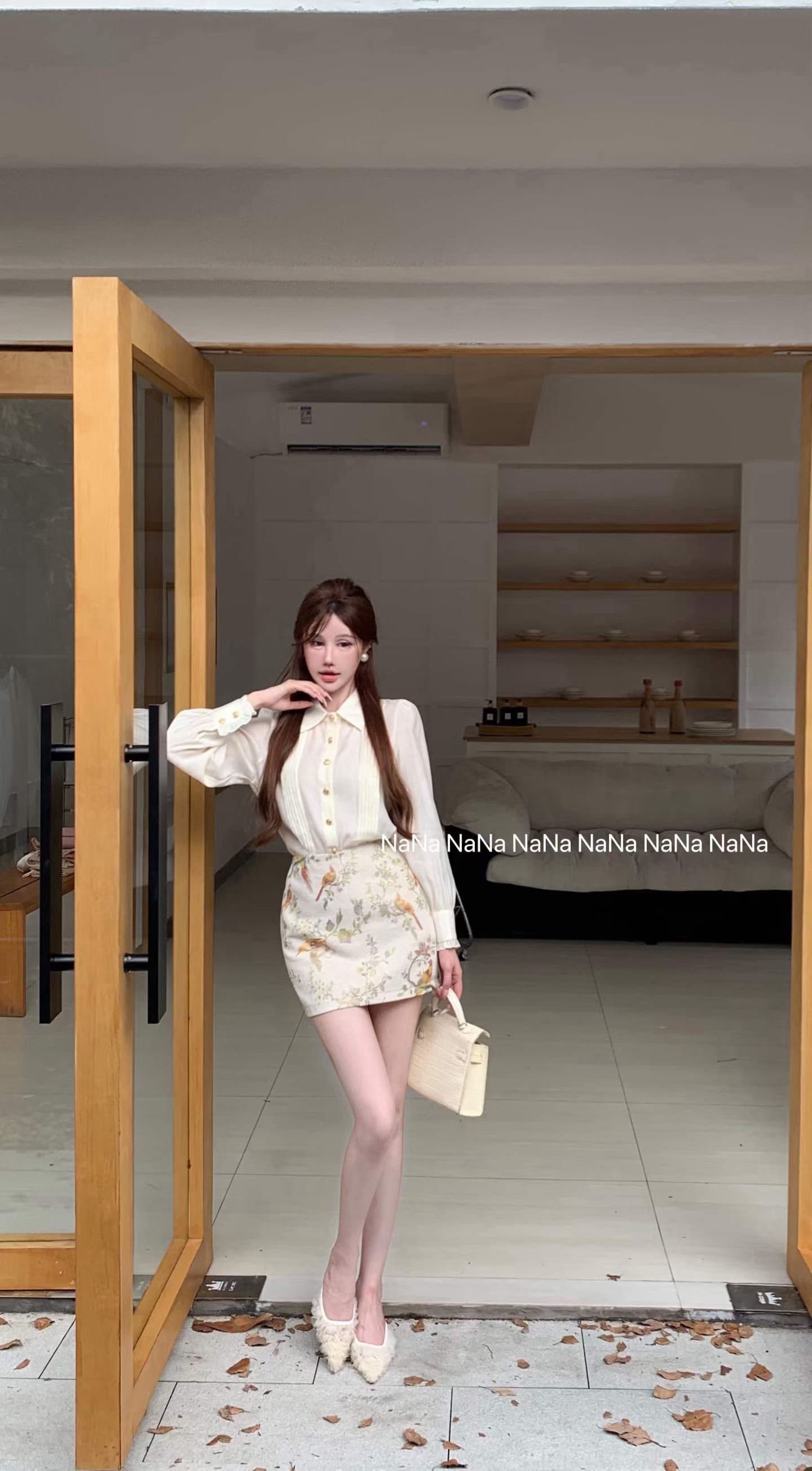 명문 여성 천 금빛 바람 루즈핏 셔츠 레트로 새와 꽃 패턴 하이웨이스트 한 마디 치마 세트 상세 이미지 2