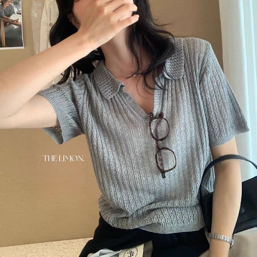 한 부서 폴로 칼라 홀로우 아웃 반팔 얼음 실크 니트 스웨터 여성 2026 여름 패션 루즈핏 통기성 얇은 스타일 POLO 칼라 티셔츠 이미지 4