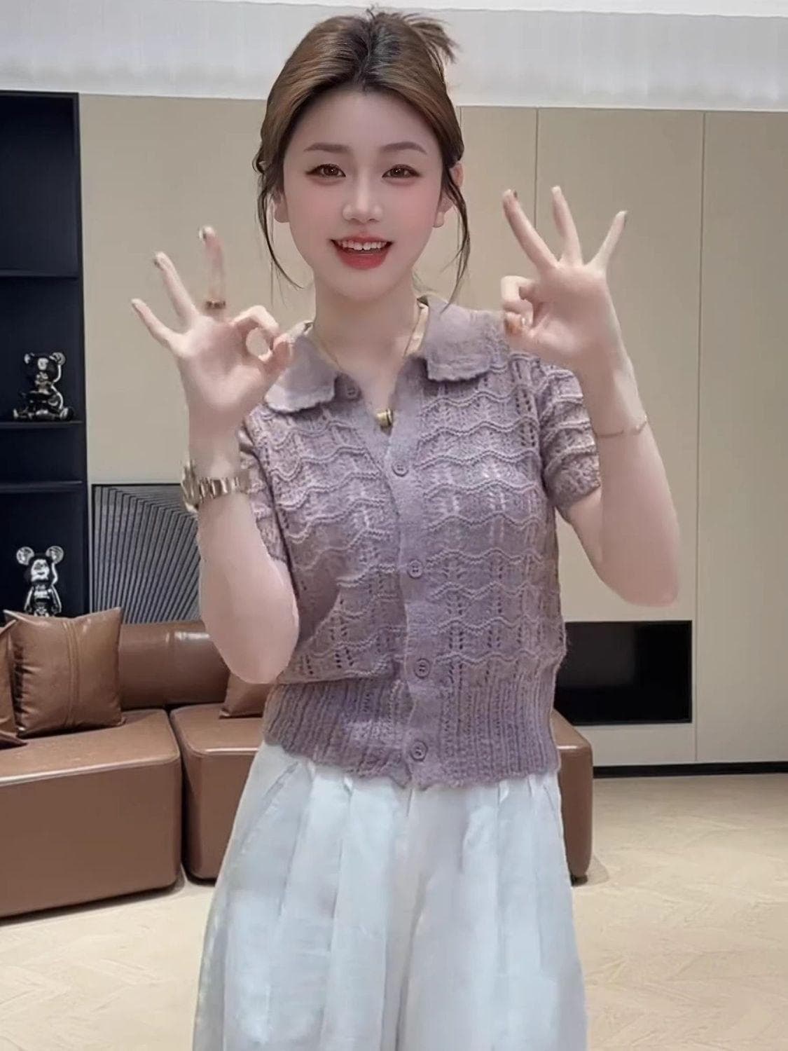 한 부서 패션 홀로우 아웃 POLO 칼라 반팔 니트 티셔츠 여성 여름 작은 샤넬 스타일 싱글 줄 버튼 다용도 슬림해 보이는 맨위 상세 이미지 7