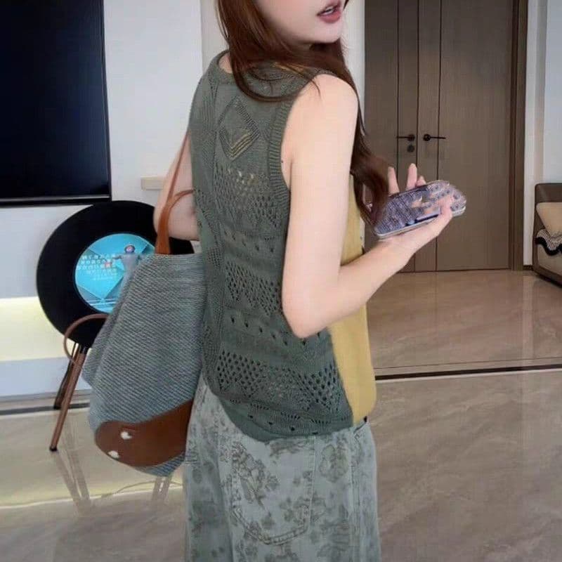 한 부서 캐주얼 바람 라운드 넥 배색 홀로우 아웃 민소매 조끼 여성 여름 새로운 슬림해 보이는 고유 한 아름다운 니트 맨위 상세 이미지 18