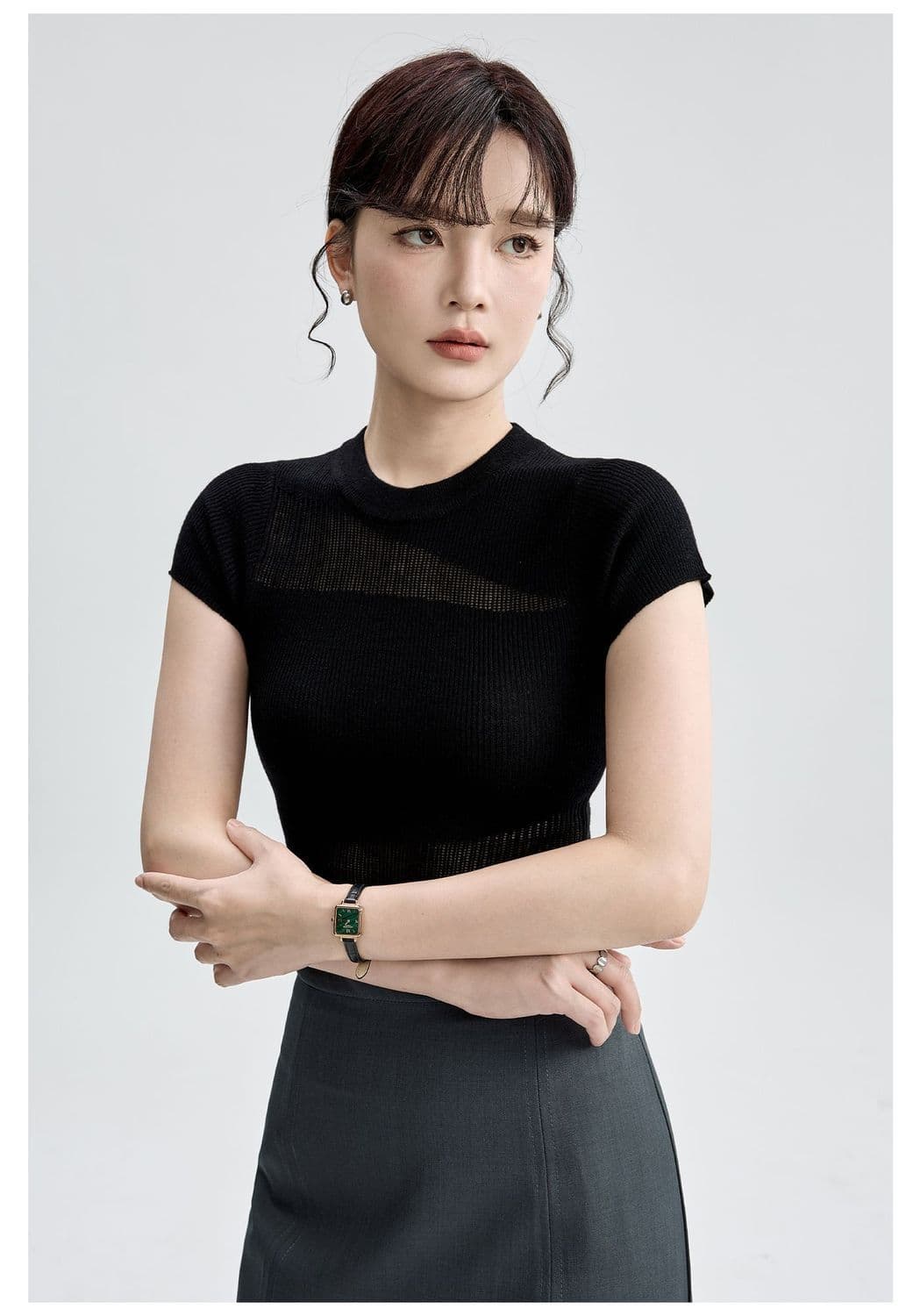 한 부서 작은 원 칼라 홀로우 아웃 얼음 실크 니트 반팔 여성 봄 여름 가을 몸매 가꾸기 달콤한 매운맛 긍정적 인 어깨 슬림해 보이는 티셔츠 맨위 여성 상세 이미지 22