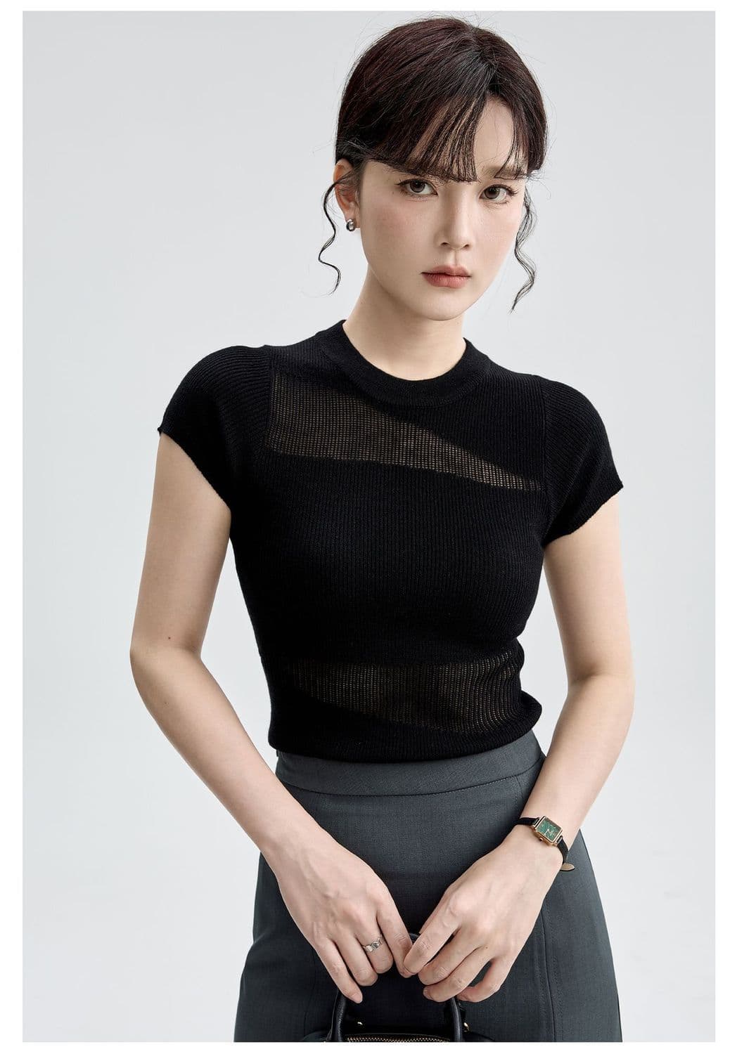 한 부서 작은 원 칼라 홀로우 아웃 얼음 실크 니트 반팔 여성 봄 여름 가을 몸매 가꾸기 달콤한 매운맛 긍정적 인 어깨 슬림해 보이는 티셔츠 맨위 여성 상세 이미지 23