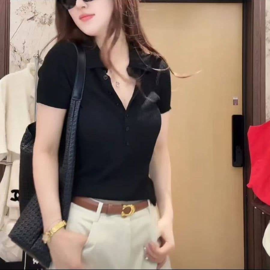 프랑스식 폴로 칼라 긍정적 인 어깨 POLO 칼라 캐주얼 미니멀리즘 얼음 실크 니트 반팔 티셔츠 여성 여름 새로운 몸매 가꾸기 맨위 이미지 5