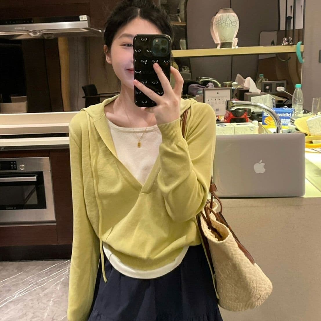 한 부서 배색 페이크 레이어드 후드 두꺼운 니트 스웨터 여성 이른 가을 캐주얼 다용도 느긋한 바람 고급 센스 맨위 여성