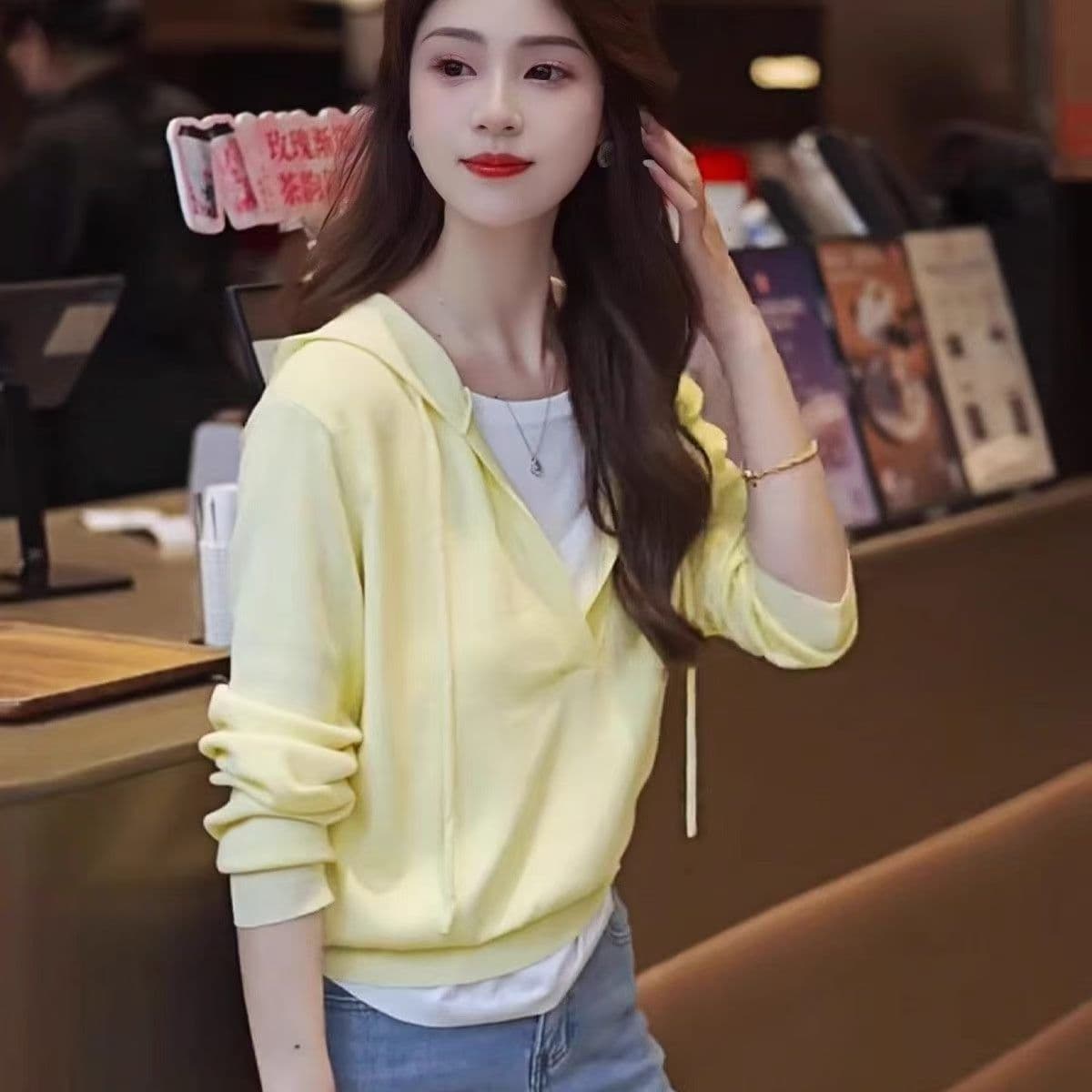한 부서 배색 페이크 레이어드 후드 두꺼운 니트 스웨터 여성 이른 가을 캐주얼 다용도 느긋한 바람 고급 센스 맨위 여성 상세 이미지 13