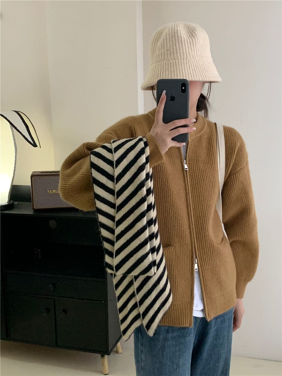 레트로 단색 느긋한 바람 양방향 지퍼 니트 스웨터 재킷 한 첨부 된 의류 루즈핏 품격 구덩이 기사 스웨터 오픈 가디건 상세 이미지 40