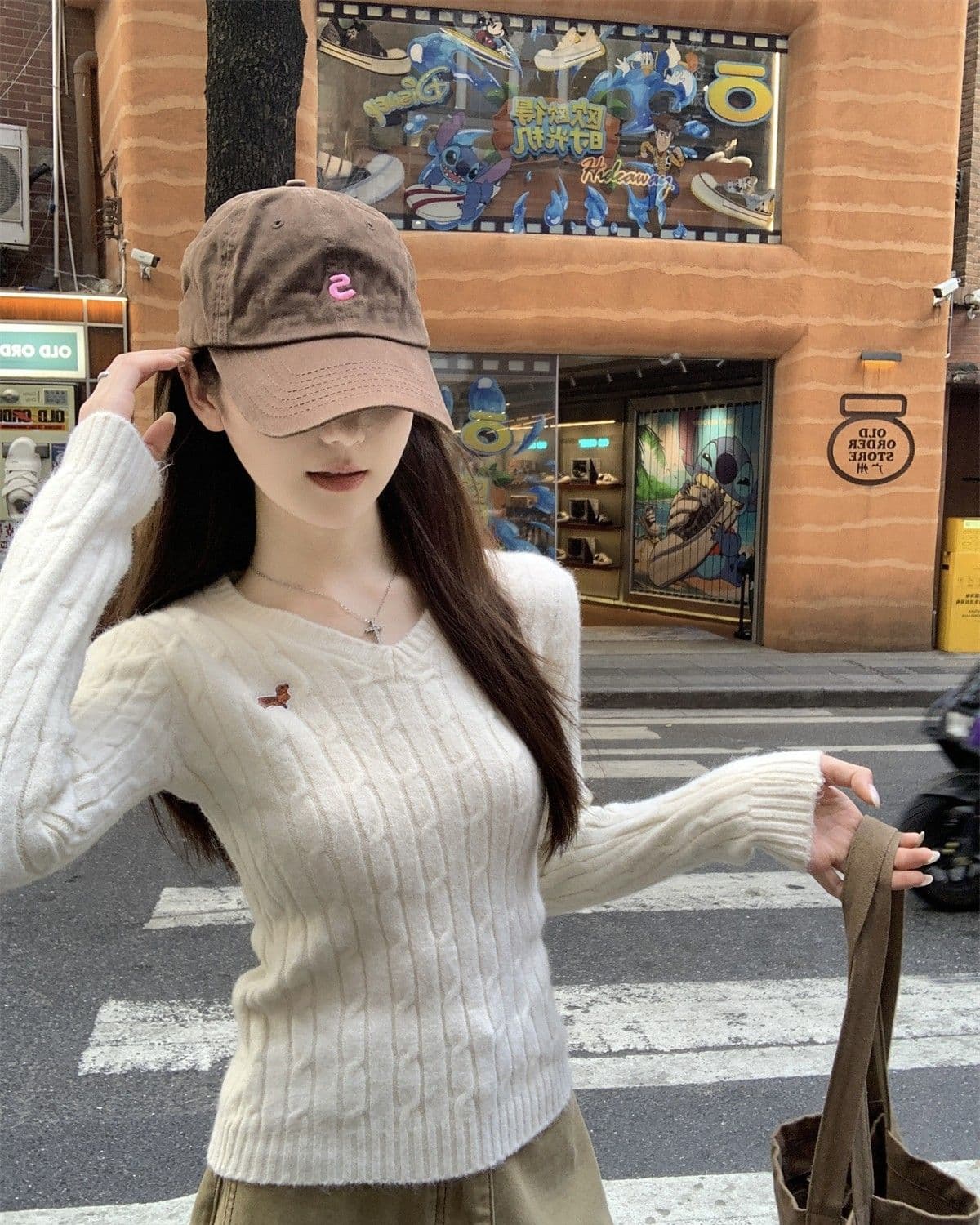 가을 겨울 한국 스타일 꽈배기 V넥 자수 디자인 센스 몸매 가꾸기 부드러운 찹쌀 인사이드 가져 가라. 기본 셔츠 고급 니트 스웨터 맨위 상세 이미지 22