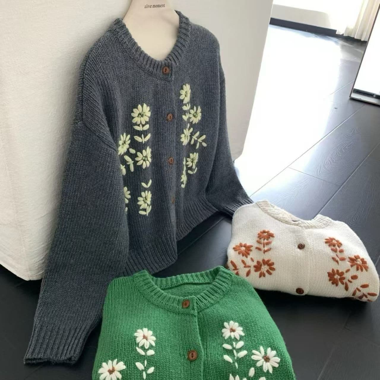부드러운 무거운 작업 수공 꽃 라운드 넥 한 부서 새로운 두꺼운 니트 오픈 가디건 품격 다용도 연령 감소 맨위 재킷 이미지 5