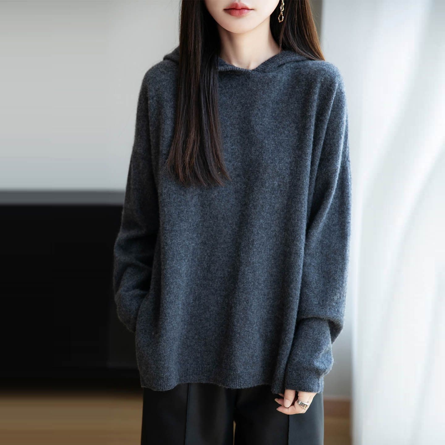 가을 겨울 새로운 루즈핏 빅 사이즈 니트 풀오버 스웨트셔츠 여성 측면 트임 디자인 보온 양모 까마귀 맨위 여성 상세 이미지 29