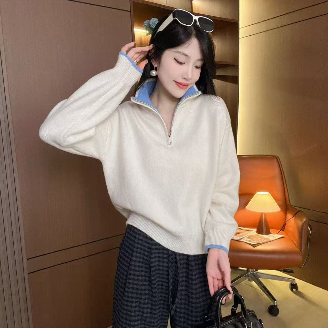 새로운 가을 겨울 캐주얼 다용도 반 개방 지퍼 니트 스웨터 루즈핏 패션 연령 감소 다용도 두꺼운 보온 맨위 여성 상세 이미지 1