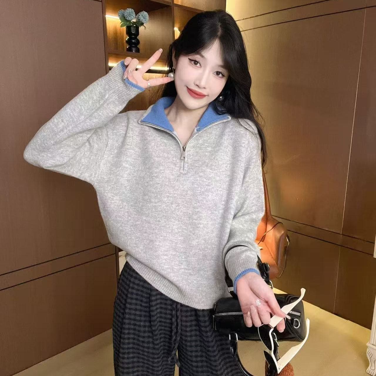 새로운 가을 겨울 캐주얼 다용도 반 개방 지퍼 니트 스웨터 루즈핏 패션 연령 감소 다용도 두꺼운 보온 맨위 여성 상세 이미지 2