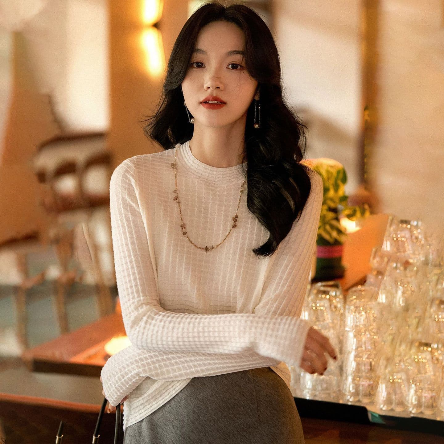 봄 가을 새로운 패션 다용도 라운드 넥 니트 스웨터 캐주얼 다용도 긴팔 연령 감소 슬림해 보이는 표지 고기 보온 기본 셔츠 이미지 2