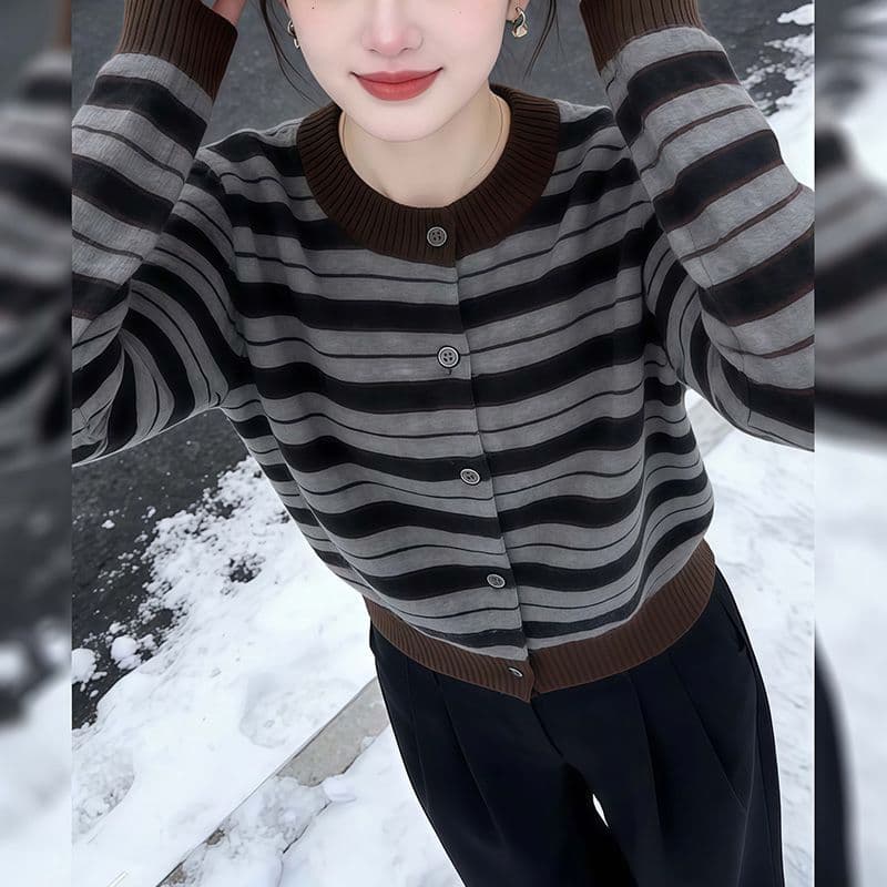 스트라이프 니트 오픈 가디건 여성 코트 봄 가을 새로운 캐주얼 라운드 넥 스웨터 인사이드 가져 가라. 기본 셔츠 프랑스식 레트로 맨위 상세 이미지 3