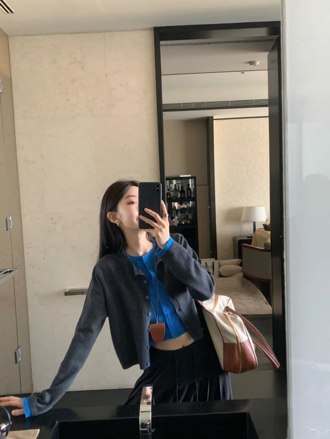 한 부서 패션 페이크 레이어드 니트 오픈 가디건 여성 봄 가을 쇼트 스타일 캐주얼 다용도 디자인 센스 작은 대중 품격 맨위 여성 상세 이미지 9