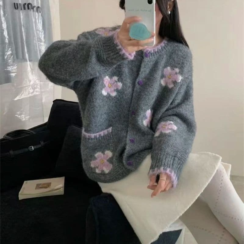 한 부서 레트로 꽃 배색 스웨터 여성 코트 가을 겨울 새로운 라운드 넥 싱글 줄 버튼 니트 오픈 가디건 부드러운 찹쌀 맨위 상세 이미지 3