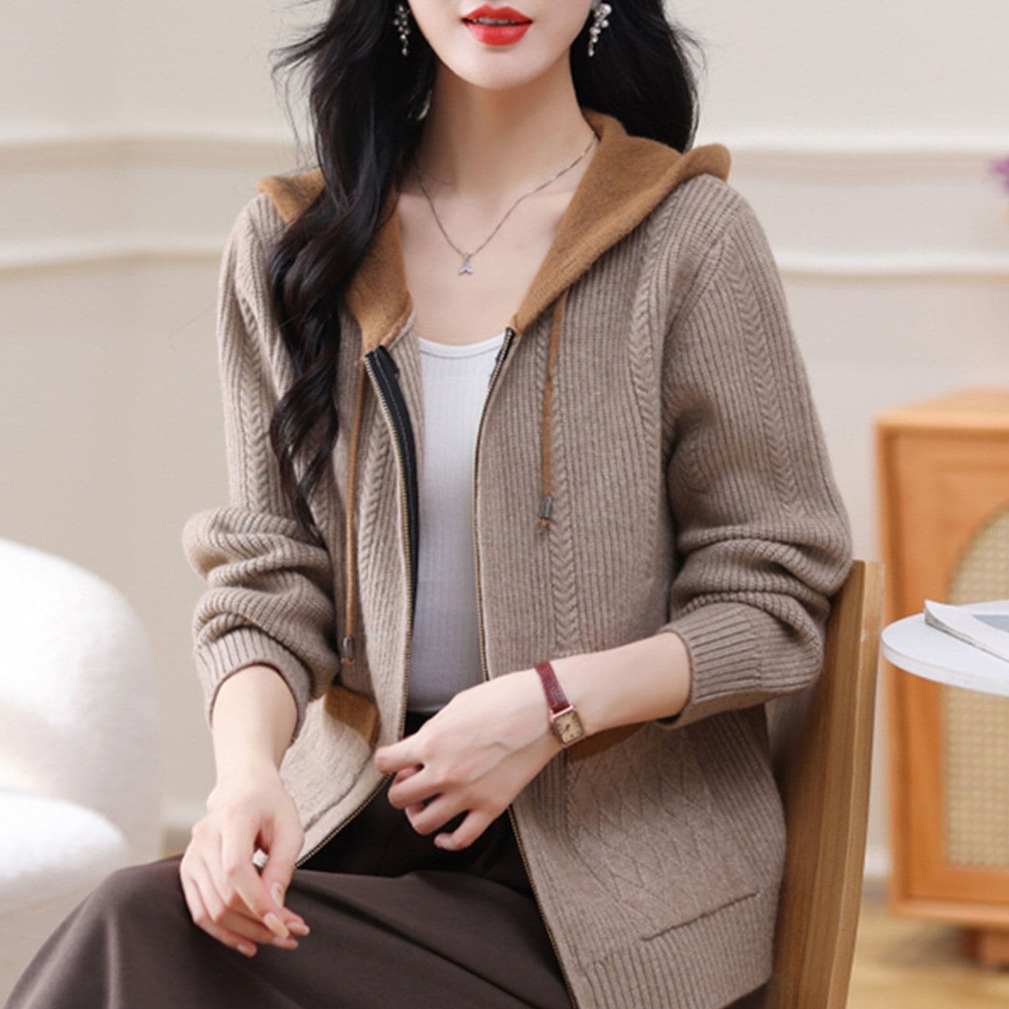 봄 가을 새로운 패션 후드 지퍼 니트 오픈 가디건 여성 배색 루즈핏 빅 사이즈 패션 긴팔 스웨터 여성 코트 이미지 2