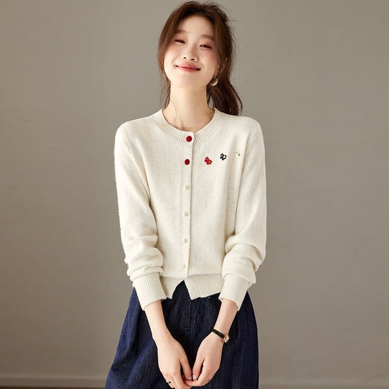 봄 가을 새로운 외국 가스 자수 자카드 스웨터 코트 루즈핏 패션 다용도 쇼트 스타일 캐주얼 맨위 오픈 가디건 여성 이미지 2