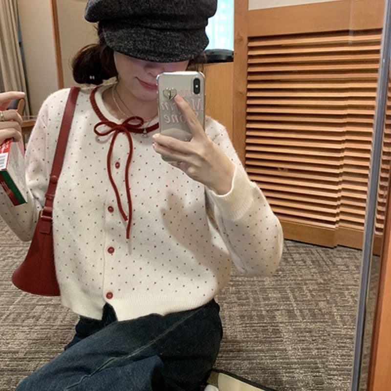 프랑스식 도트 무늬 니트 스웨터 오픈 가디건 여성 봄 가을 새로운 패션 품격 다용도 쇼트 스타일 긴팔 맨위 여성 코트 이미지 3