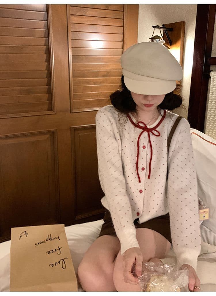 프랑스식 도트 무늬 니트 스웨터 오픈 가디건 여성 봄 가을 새로운 패션 품격 다용도 쇼트 스타일 긴팔 맨위 여성 코트 상세 이미지 4