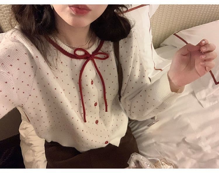 프랑스식 도트 무늬 니트 스웨터 오픈 가디건 여성 봄 가을 새로운 패션 품격 다용도 쇼트 스타일 긴팔 맨위 여성 코트 상세 이미지 5