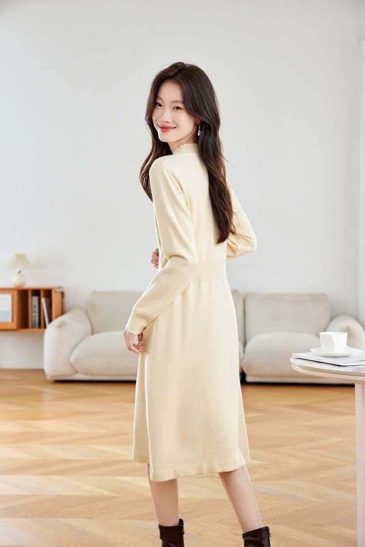 작은 샤넬 스타일 고급 니트 여성 드레스 허리 수축 슬림해 보이는 중간 길이 플리츠 스웨터 드레스 가을 겨울 경기 코트 치마 상세 이미지 13